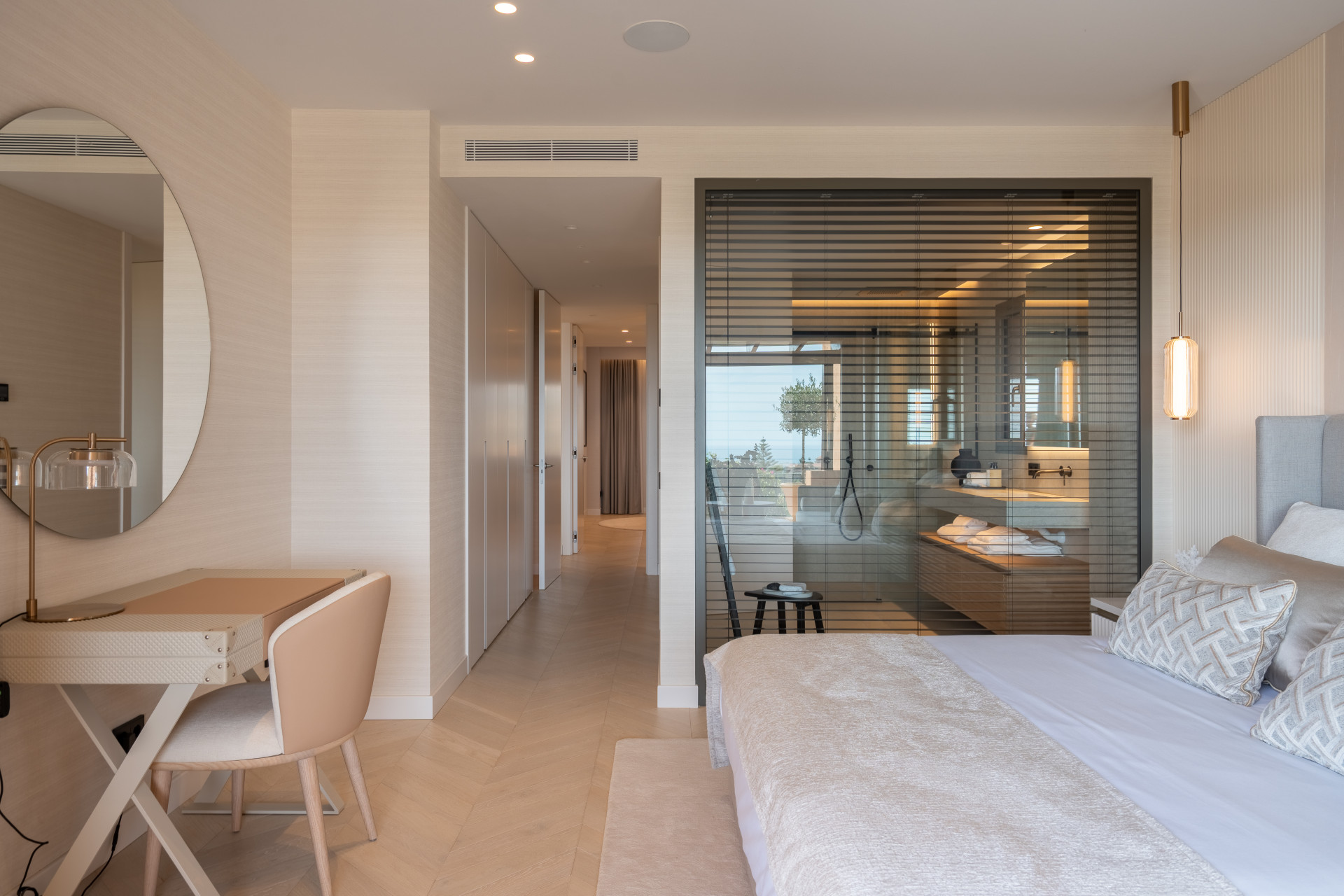  Image of Apartment - 4 Bedrooms - 4 Bathrooms for sale in Malaga-Marbella-Spain, Image 17
