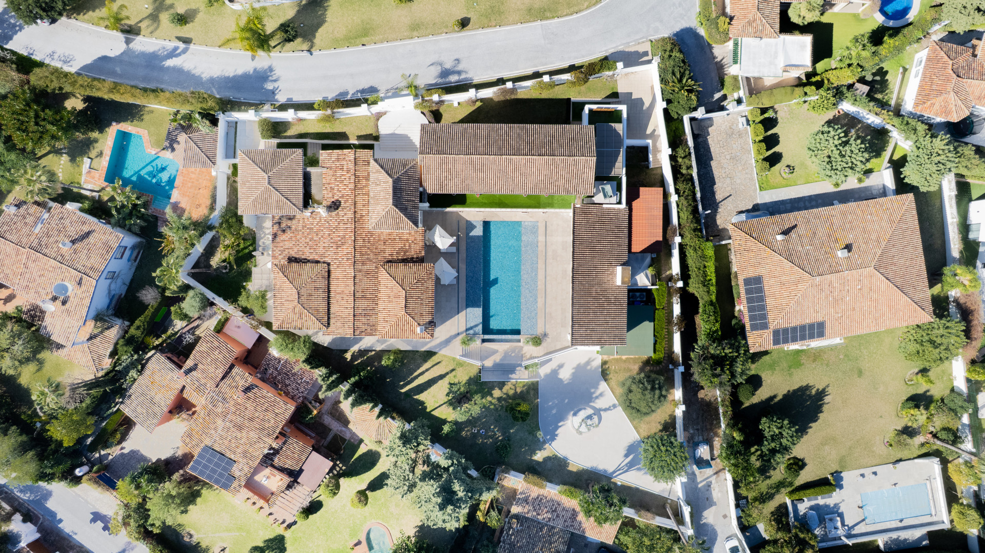  Image of Villa - 7 Bedrooms - 7 Bathrooms for sale in Malaga-San Pedro de Alcantara-Spain, Image 45