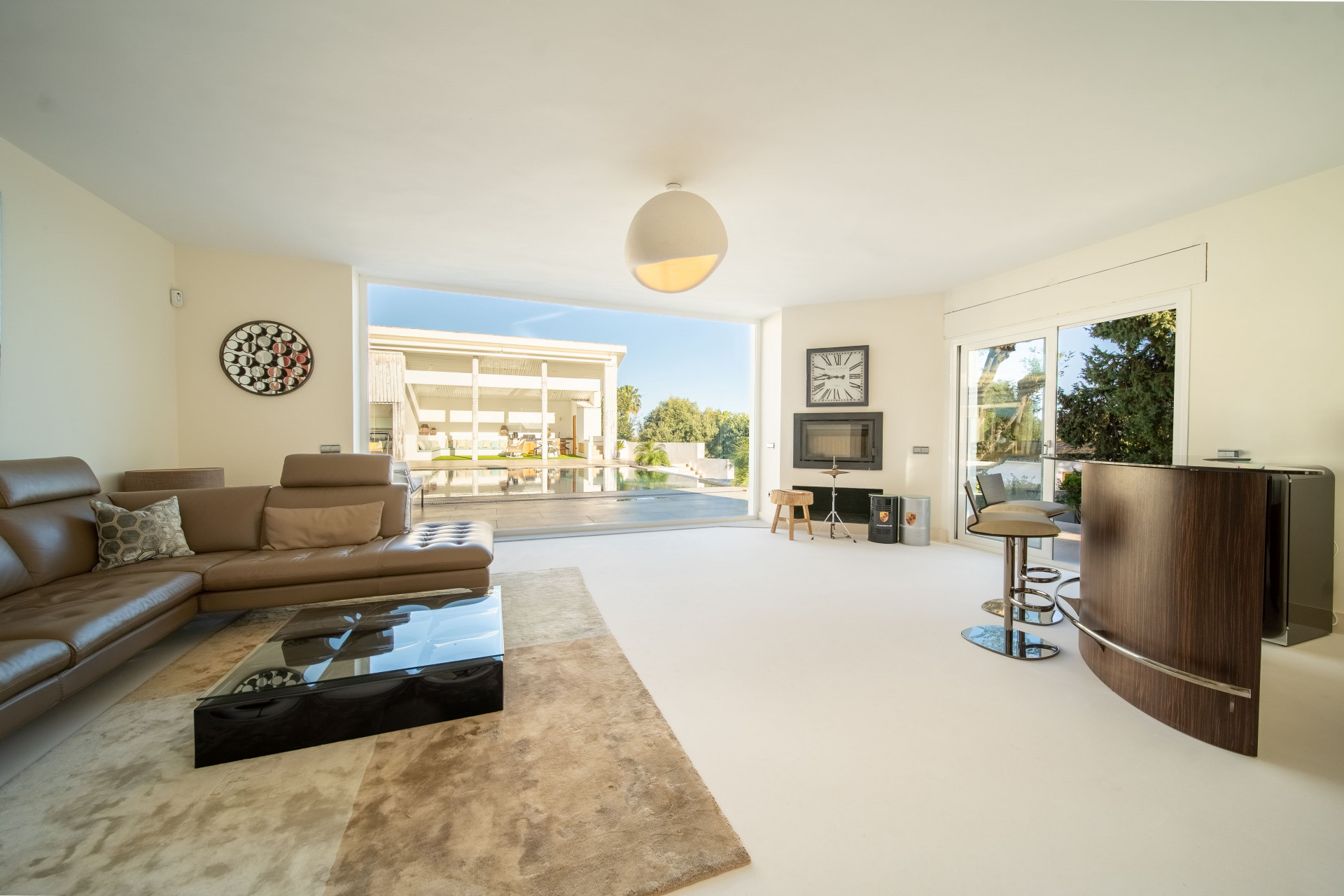  Image of Villa - 7 Bedrooms - 7 Bathrooms for sale in Malaga-San Pedro de Alcantara-Spain, Image 12