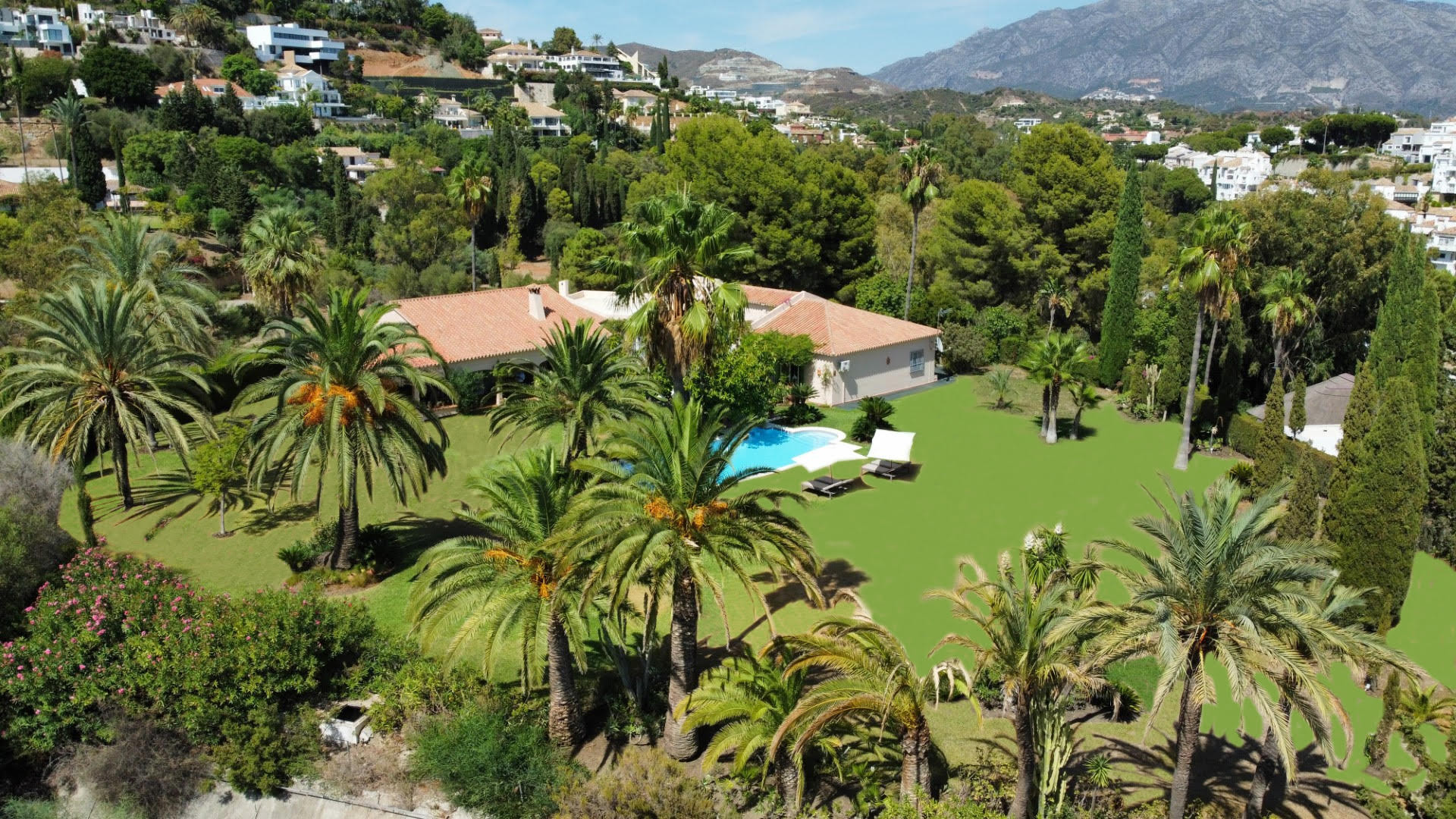  Image of Villa - 4 Bedrooms - 4 Bathrooms for sale in Malaga-Benahavis-Spain, Image 21