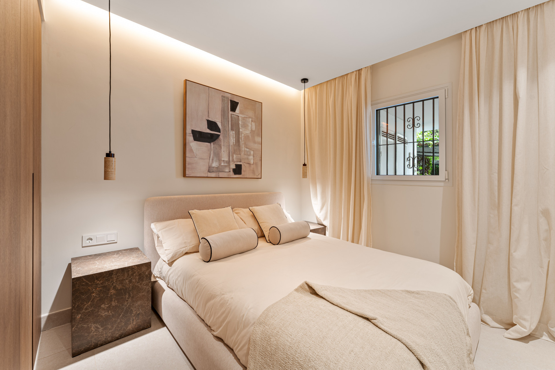  Image of Ground Floor Apartment - 3 Bedrooms - 2 Bathrooms for sale in Malaga-Benahavis-Spain, Image 10