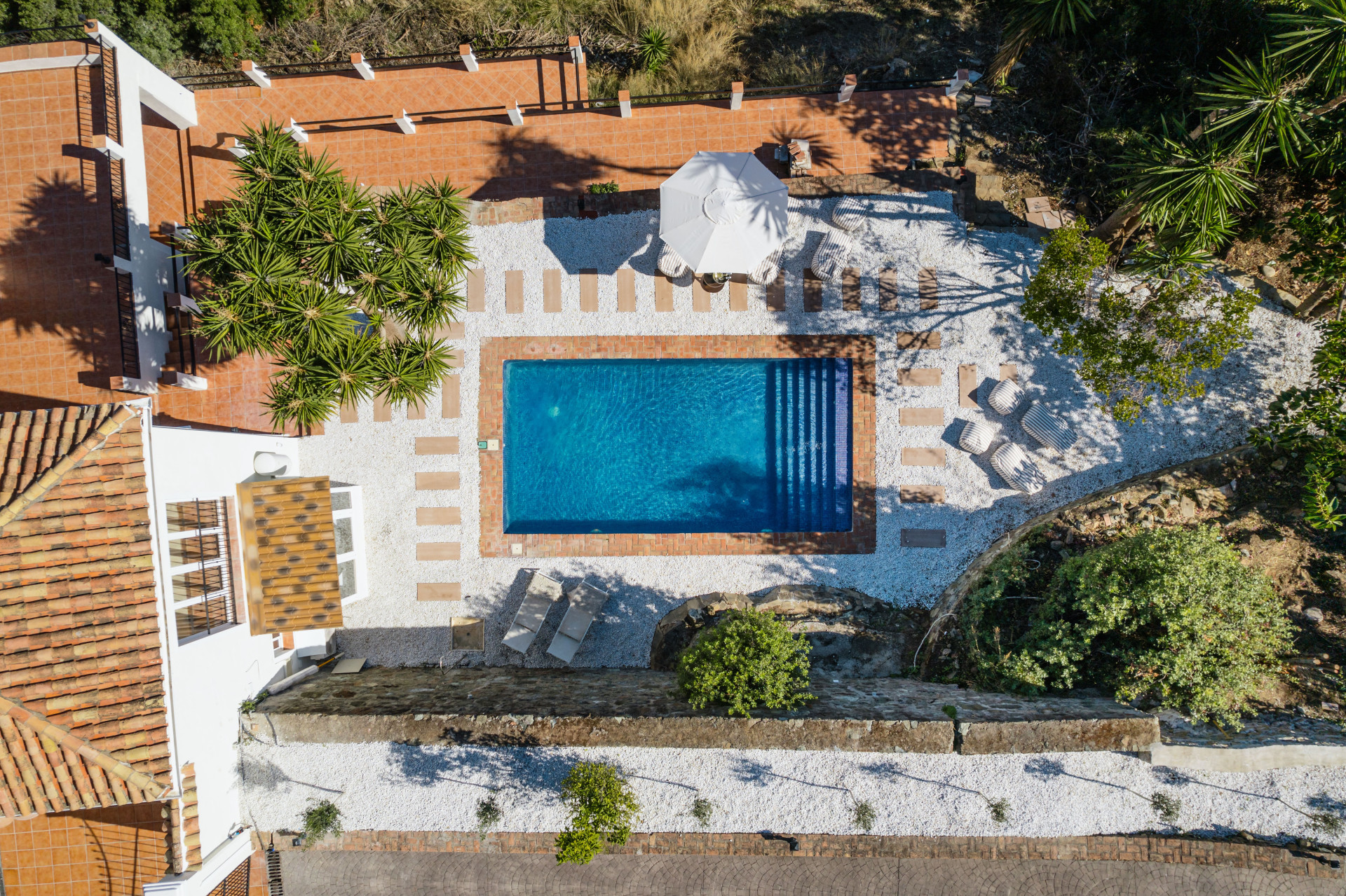  Image of Villa - 6 Bedrooms - 5 Bathrooms for sale in Malaga-Benahavis-Spain, Image 44