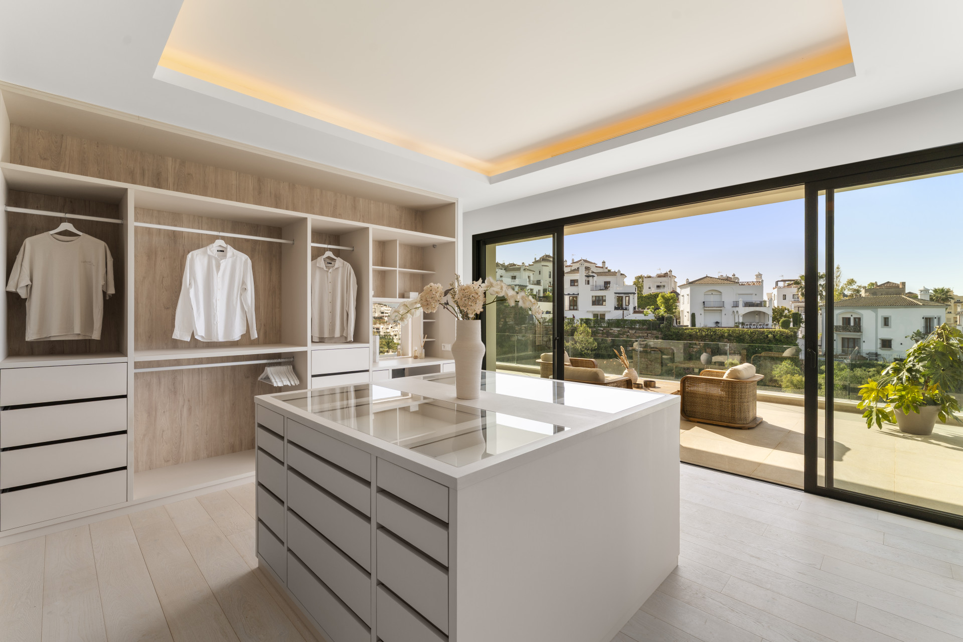  Image of Villa - 4 Bedrooms - 4 Bathrooms for sale in Malaga-Estepona-Spain, Image 18