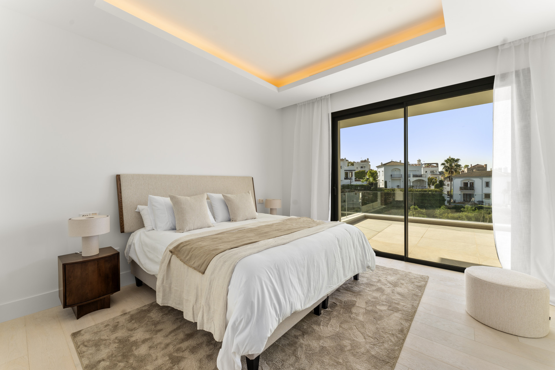  Image of Villa - 4 Bedrooms - 4 Bathrooms for sale in Malaga-Estepona-Spain, Image 24