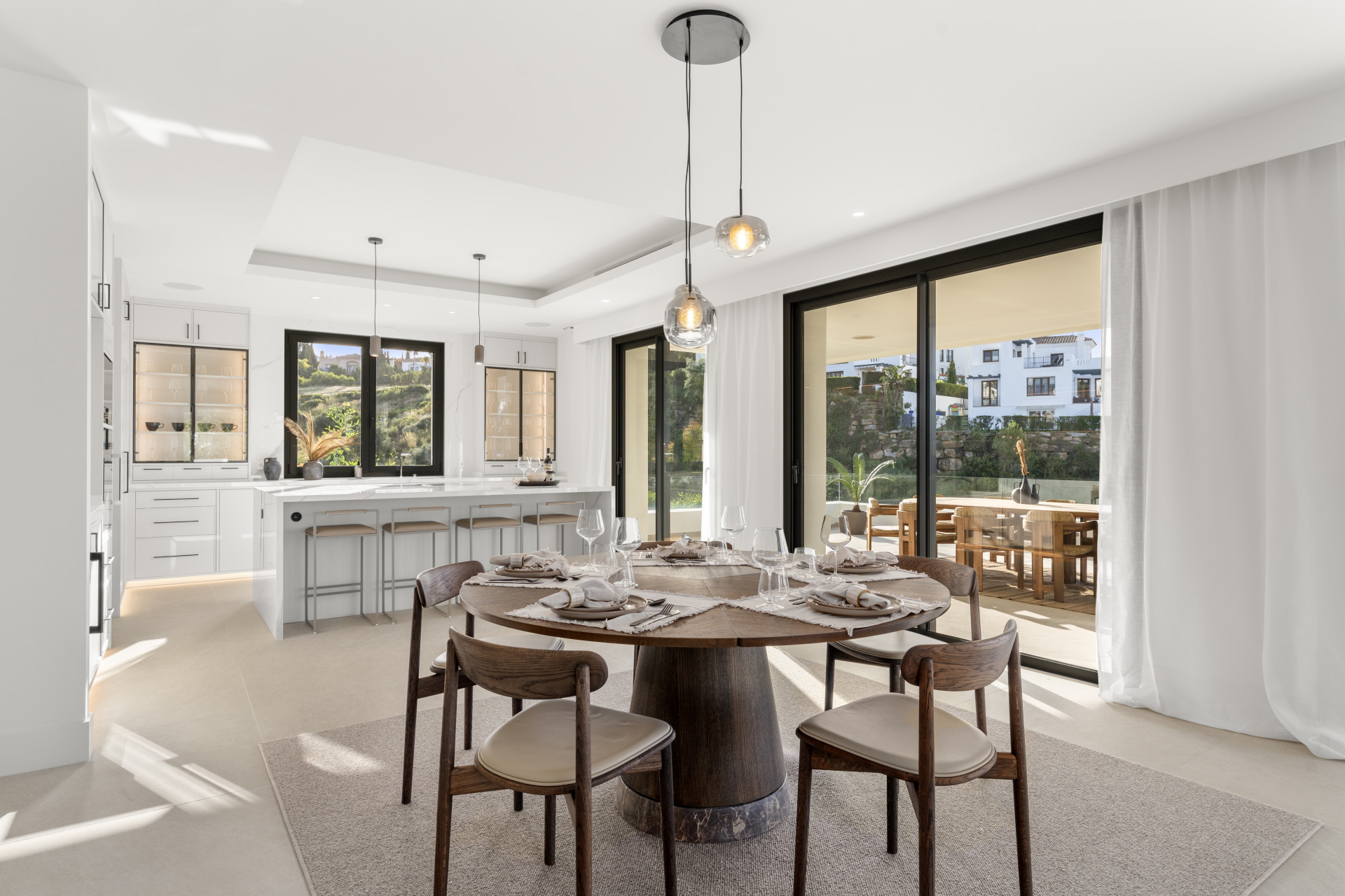  Image of Villa - 4 Bedrooms - 4 Bathrooms for sale in Malaga-Estepona-Spain, Image 6