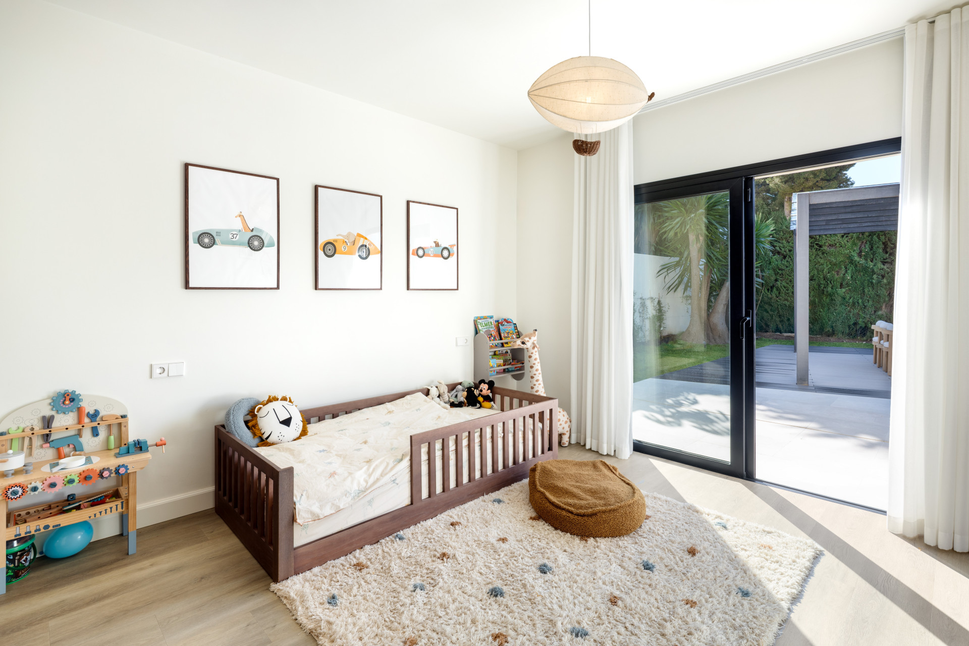  Image of Villa - 4 Bedrooms - 3 Bathrooms for sale in Malaga-San Pedro de Alcantara-Spain, Image 26