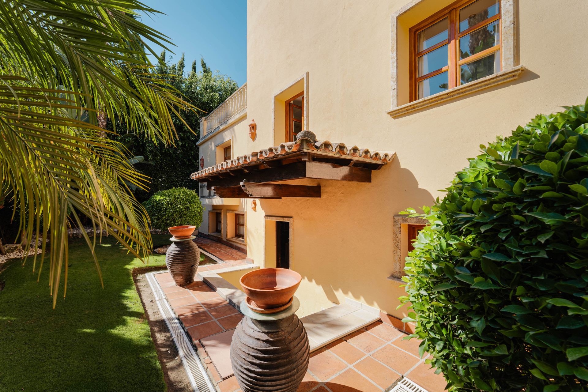  Image of Villa - 5 Bedrooms - 4 Bathrooms for sale in Malaga-Marbella-Spain, Image 32