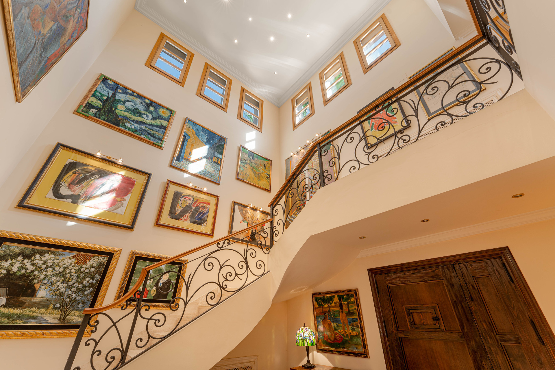  Image of Villa - 5 Bedrooms - 4 Bathrooms for sale in Malaga-Marbella-Spain, Image 13