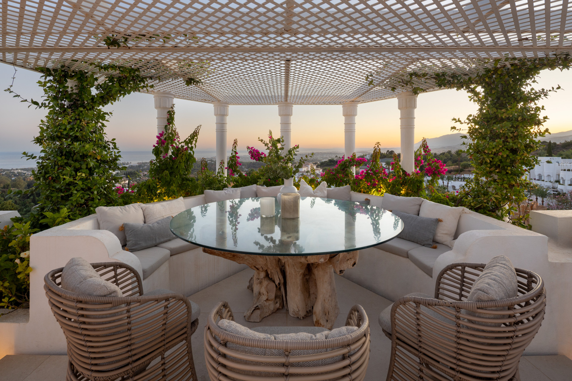 Image of Penthouse - 4 Bedrooms - 4 Bathrooms for sale in Malaga-Marbella-Spain, Image 24