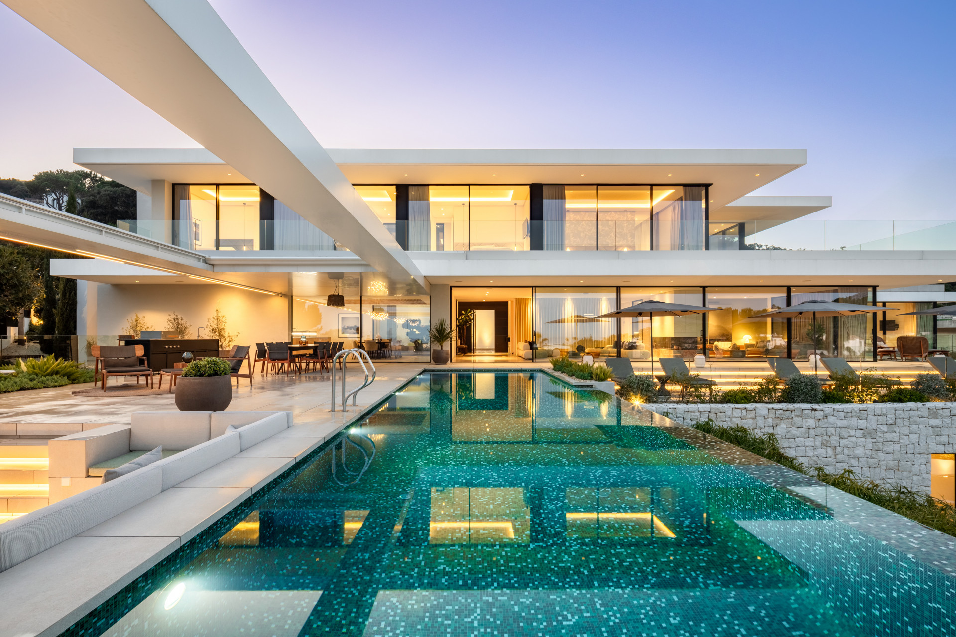 Image of Villa - 8 Bedrooms - 8 Bathrooms for Sale in Malaga-Benahavis-Spain, Image 2