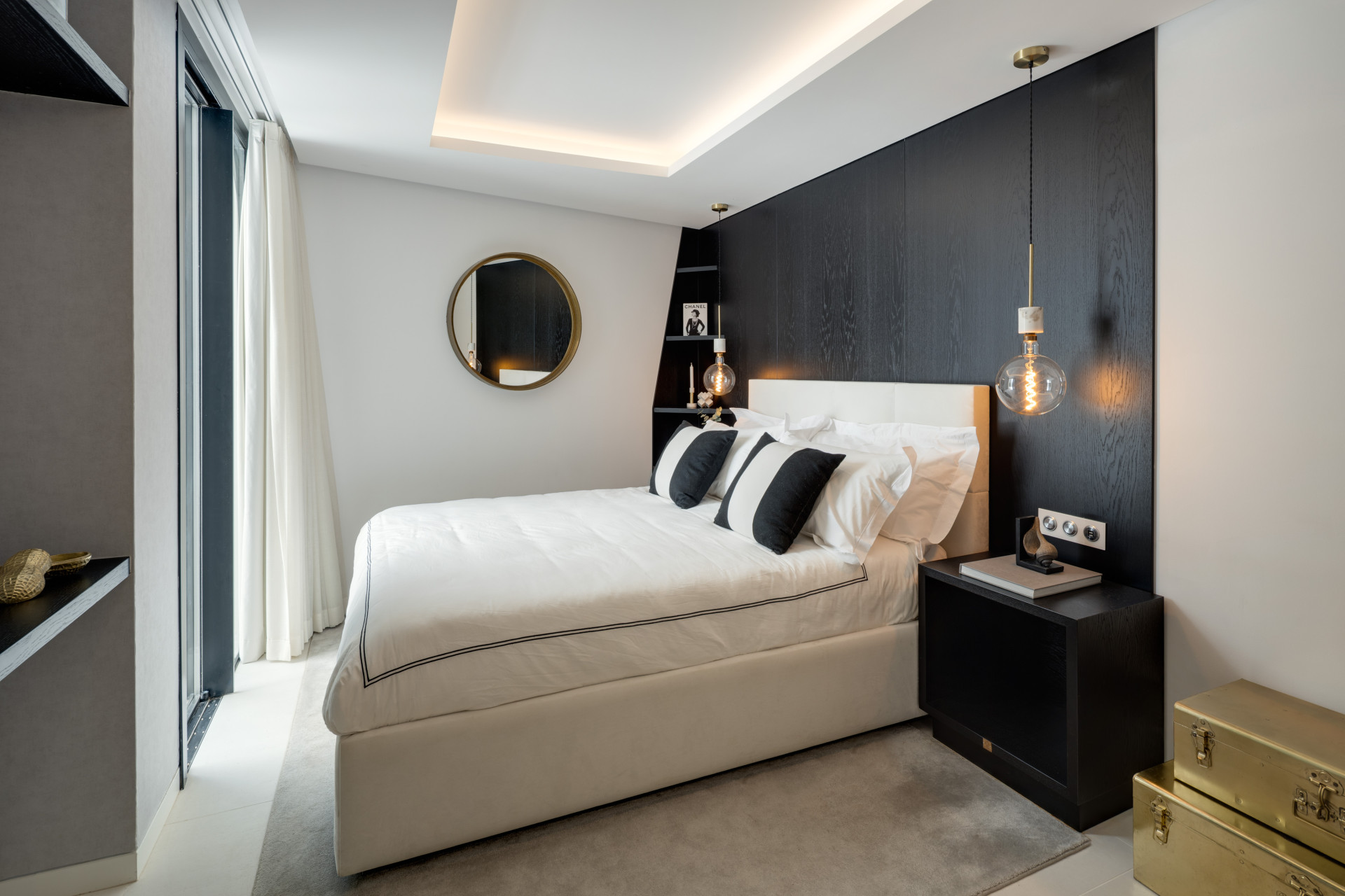  Image of Villa - 5 Bedrooms - 6 Bathrooms for sale in Malaga-Benahavis-Spain, Image 31