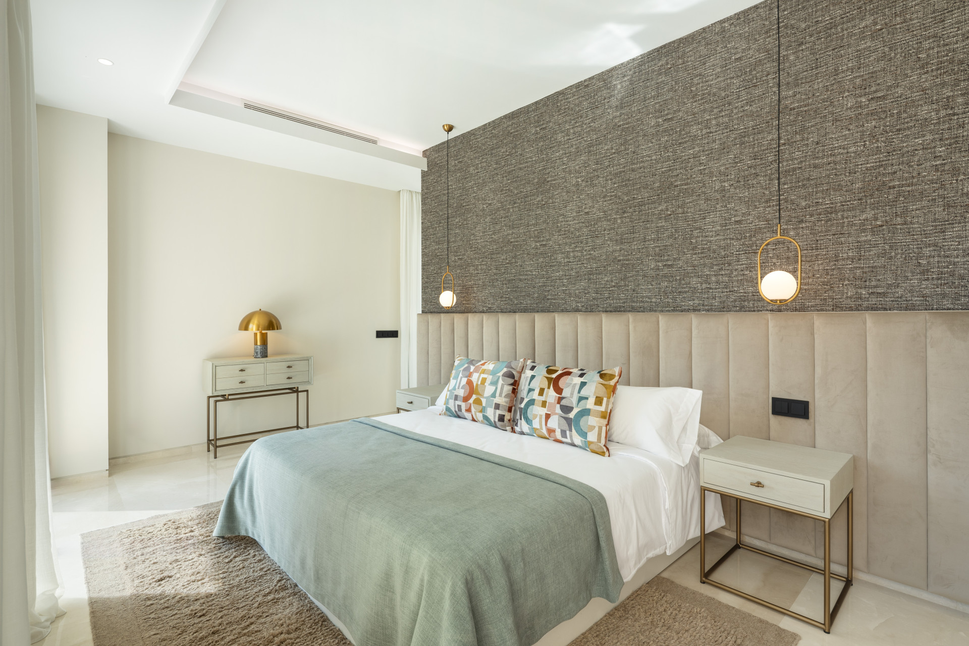  Image of Villa - 5 Bedrooms - 5 Bathrooms for sale in Malaga-Marbella-Spain, Image 13