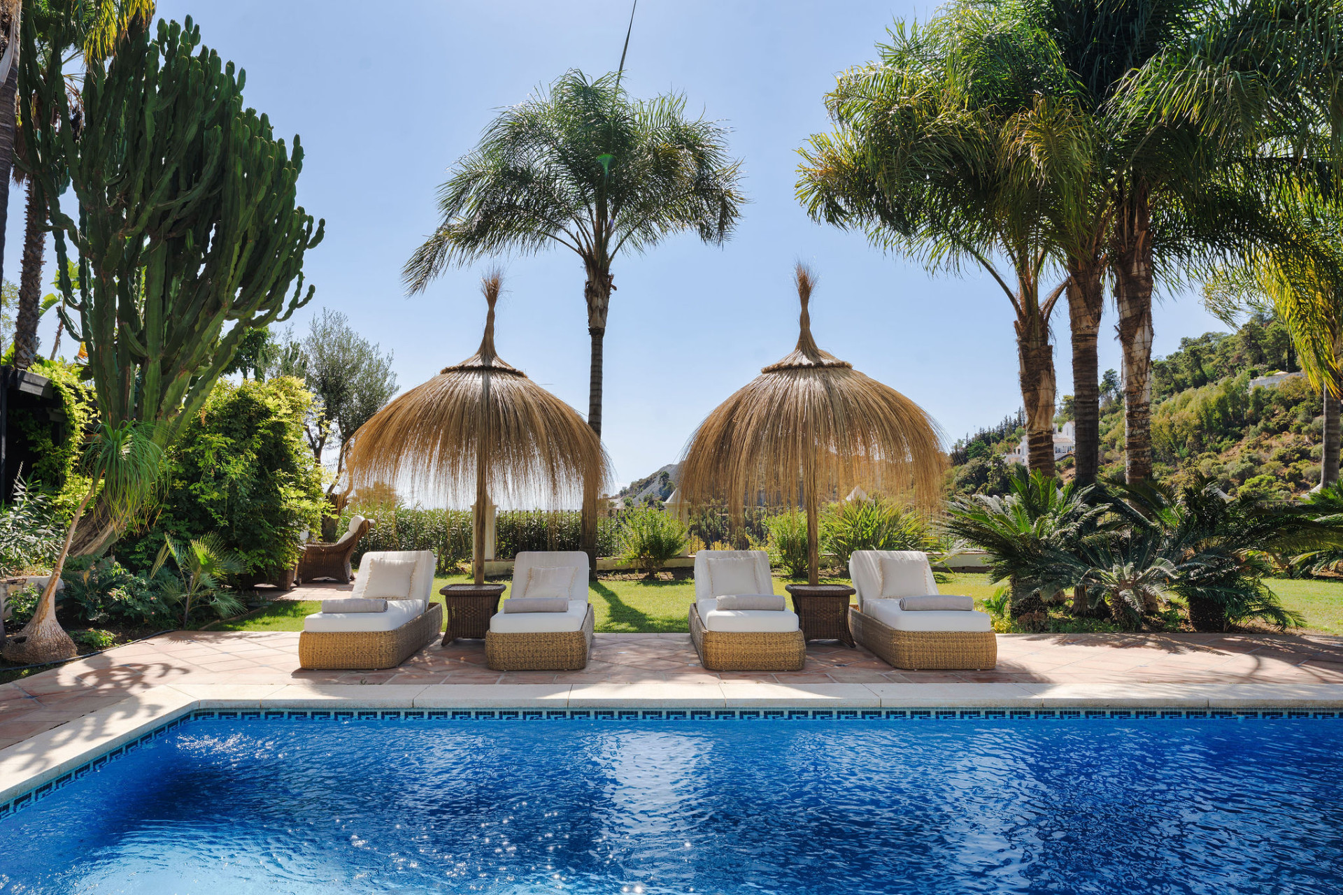 Image of Villa - 4 Bedrooms - 4 Bathrooms for Sale in Malaga-Benahavis-Spain, Image 3