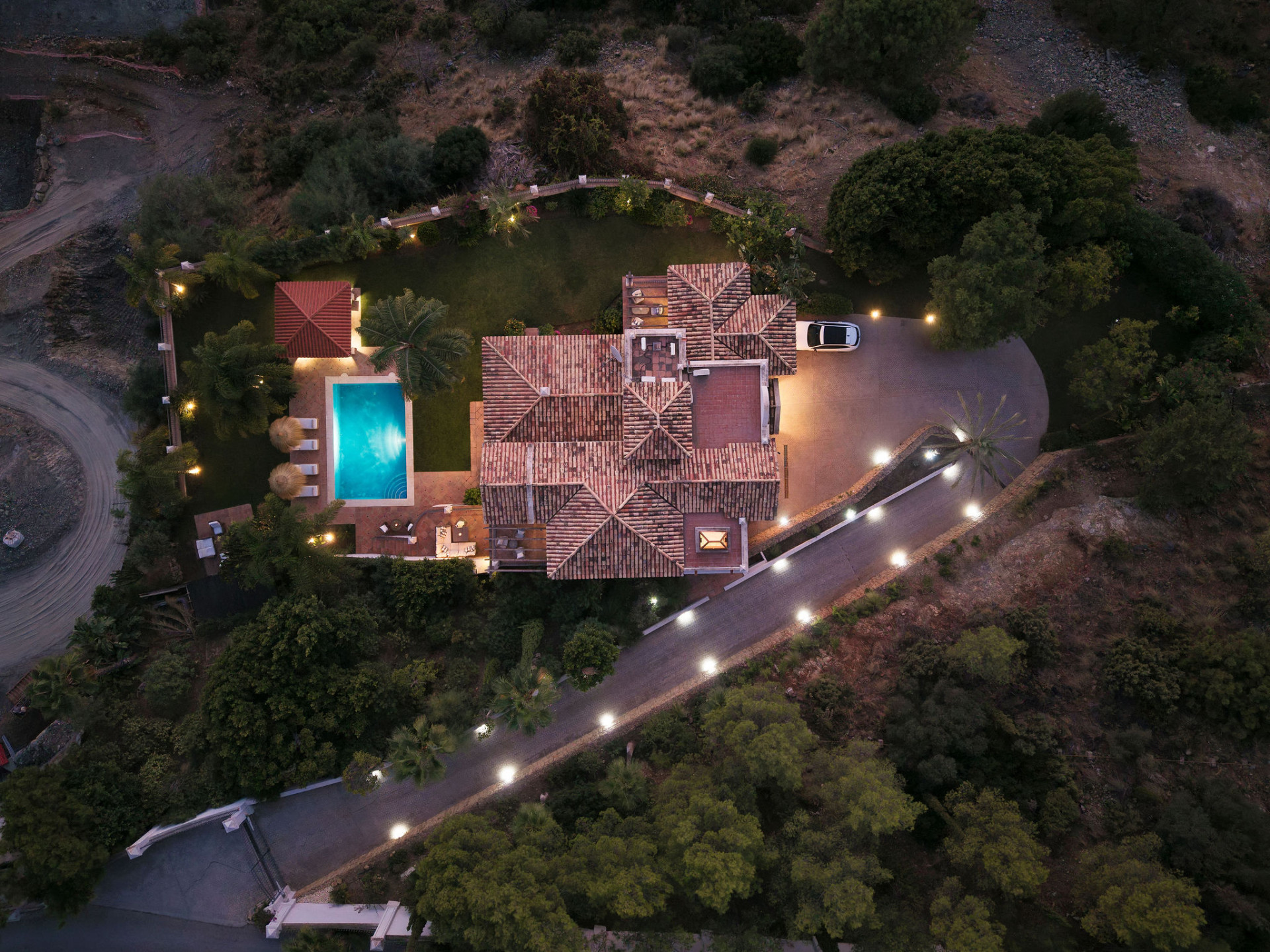  Image of Villa - 4 Bedrooms - 4 Bathrooms for sale in Malaga-Benahavis-Spain, Image 43