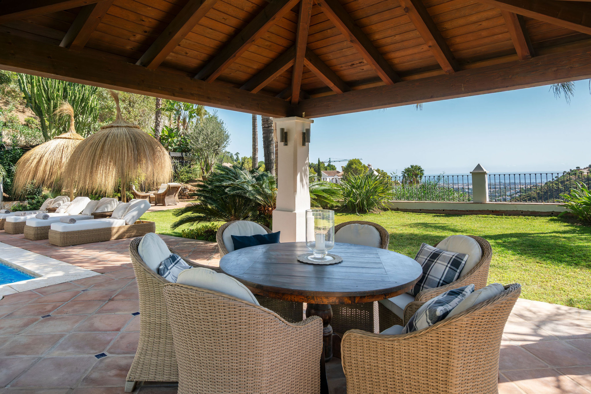  Image of Villa - 4 Bedrooms - 4 Bathrooms for sale in Malaga-Benahavis-Spain, Image 32
