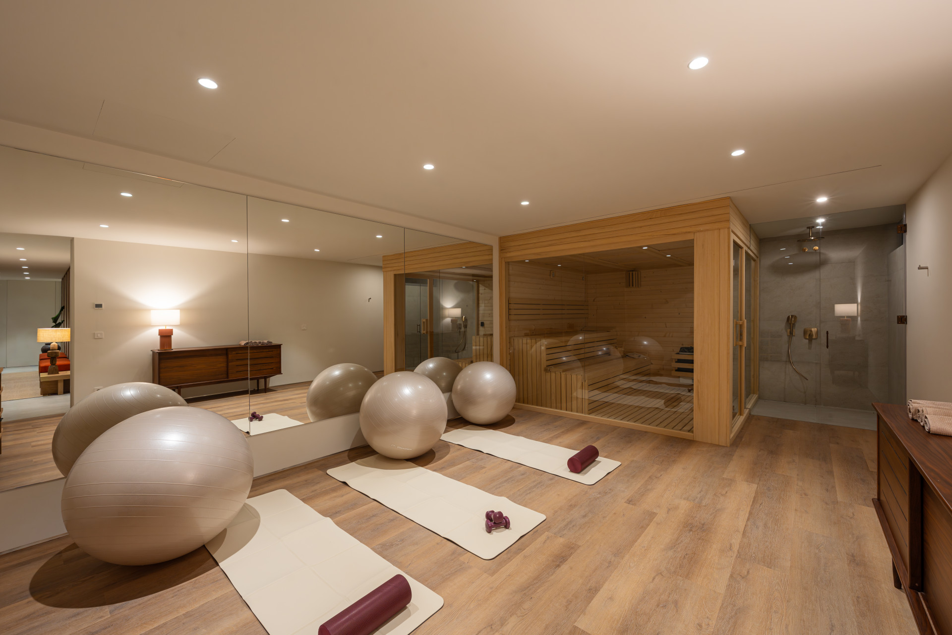  Image of Villa - 4 Bedrooms - 5 Bathrooms for sale in Malaga-Marbella-Spain, Image 27