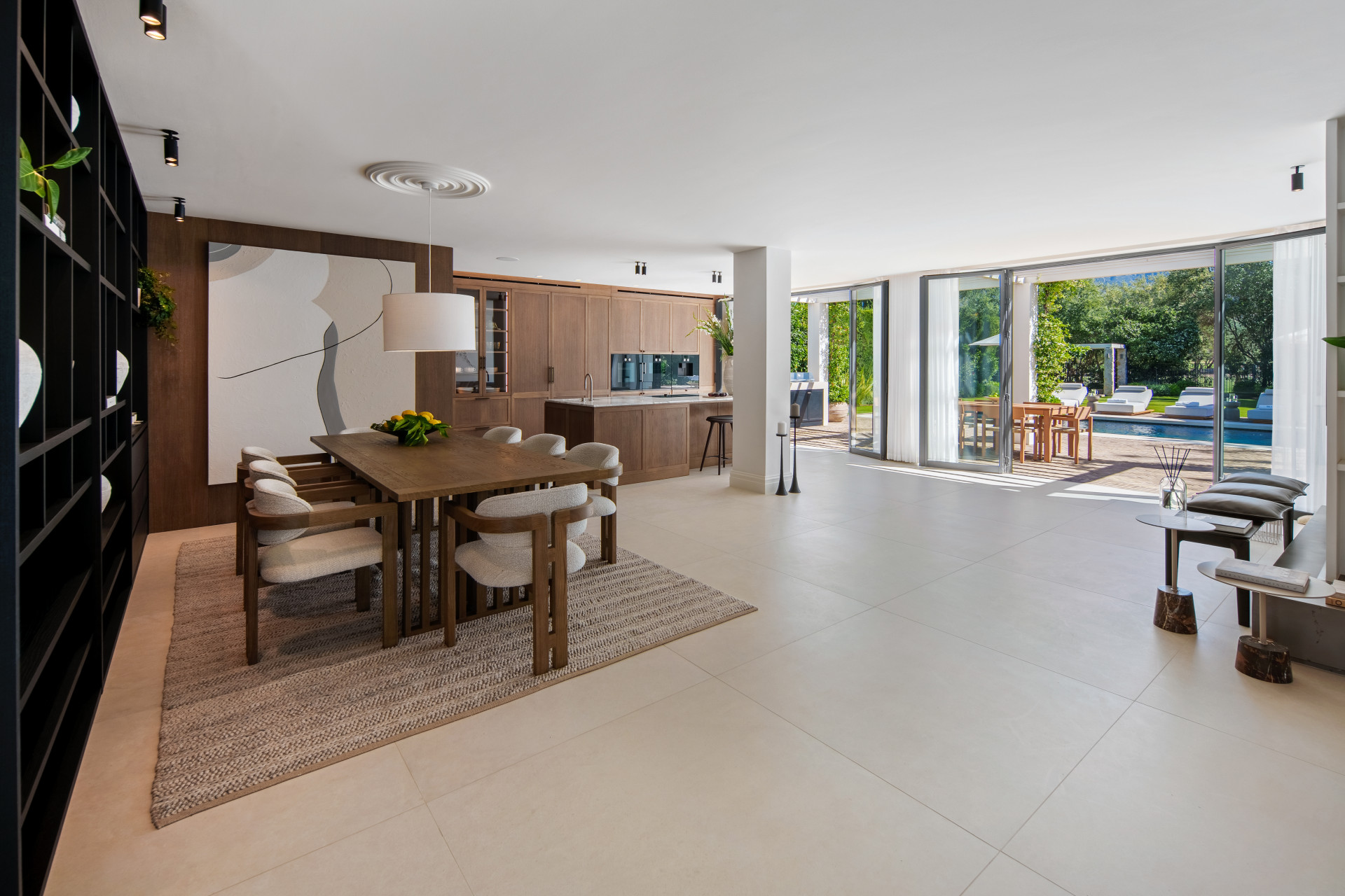  Image of Villa - 4 Bedrooms - 4 Bathrooms for sale in Malaga-Marbella-Spain, Image 17