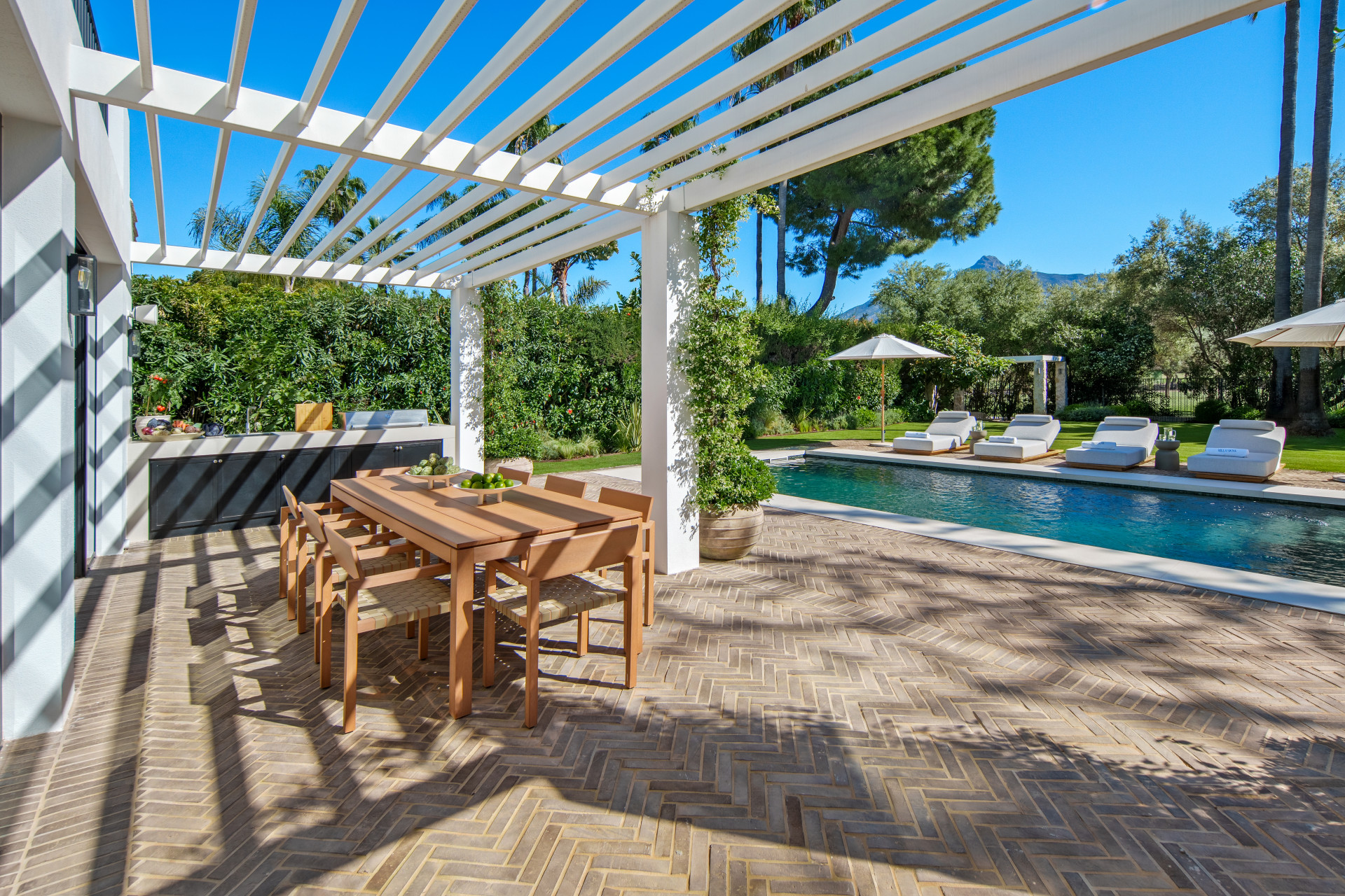  Image of Villa - 4 Bedrooms - 4 Bathrooms for sale in Malaga-Marbella-Spain, Image 50
