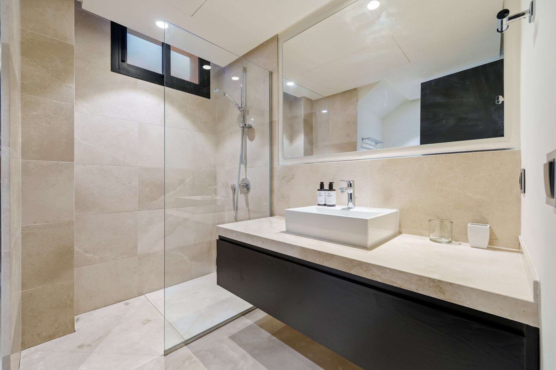  Image of Villa - 6 Bedrooms - 6 Bathrooms for sale in Malaga-Marbella-Spain, Image 36