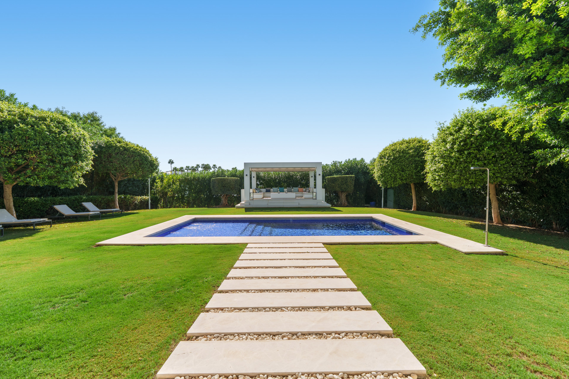  Image of Villa - 6 Bedrooms - 6 Bathrooms for sale in Malaga-Marbella-Spain, Image 13