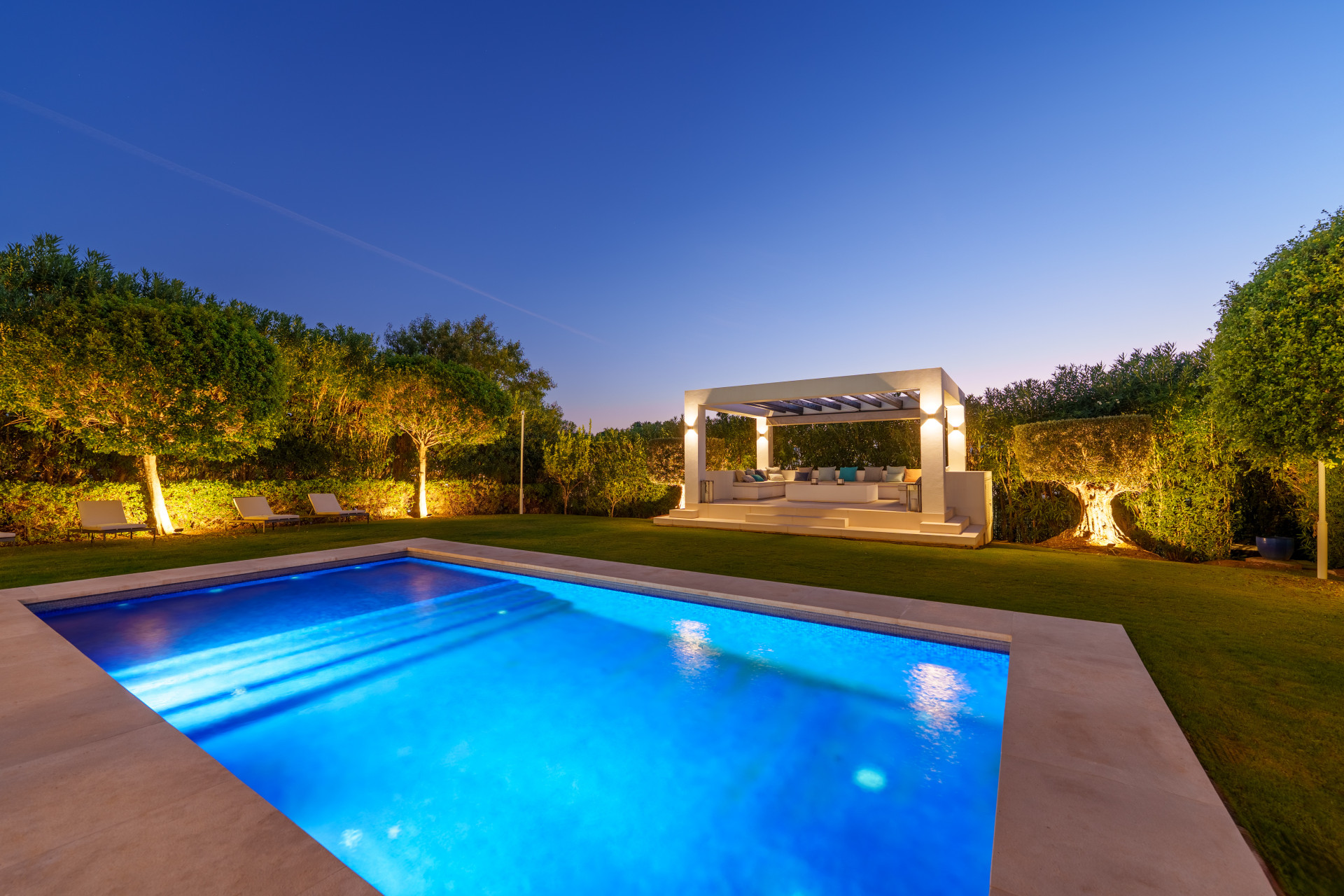  Image of Villa - 6 Bedrooms - 6 Bathrooms for sale in Malaga-Marbella-Spain, Image 10