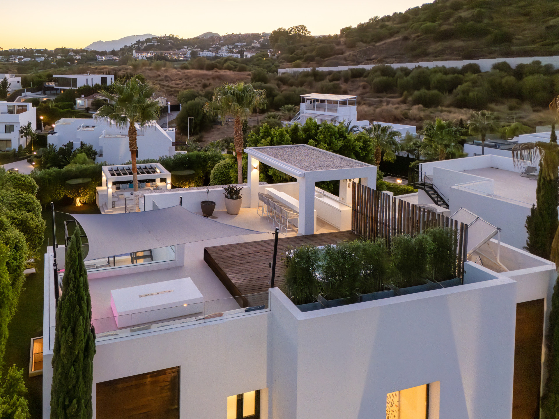  Image of Villa - 6 Bedrooms - 6 Bathrooms for sale in Malaga-Marbella-Spain, Image 8