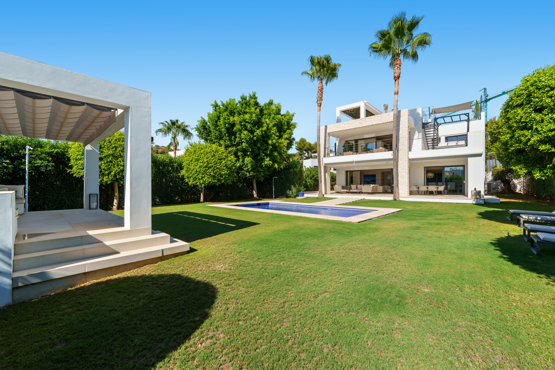  Image of Villa - 6 Bedrooms - 6 Bathrooms for sale in Malaga-Marbella-Spain, Image 7