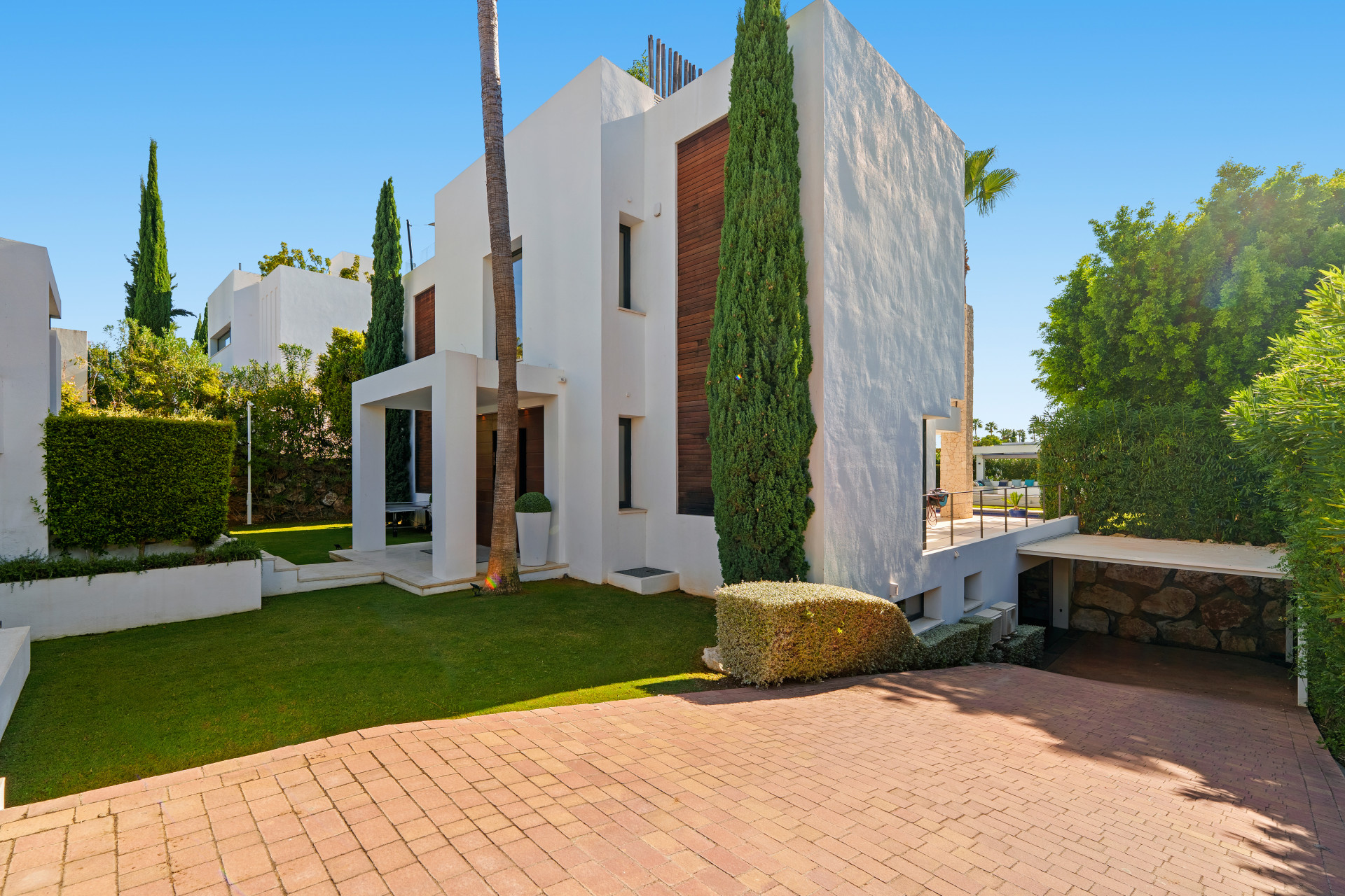  Image of Villa - 6 Bedrooms - 6 Bathrooms for sale in Malaga-Marbella-Spain, Image 52