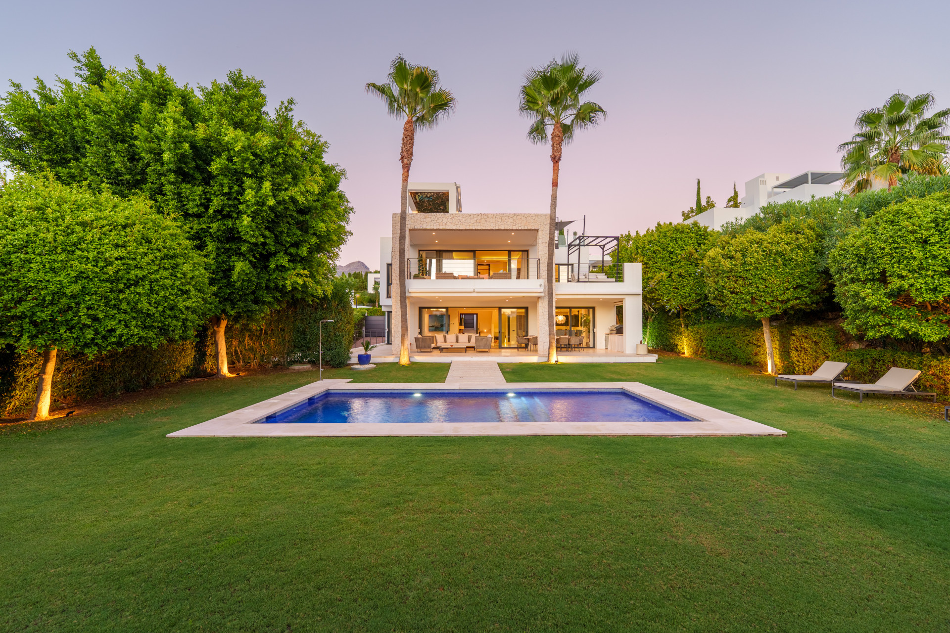  Image of Villa - 6 Bedrooms - 6 Bathrooms for sale in Malaga-Marbella-Spain, Image 6