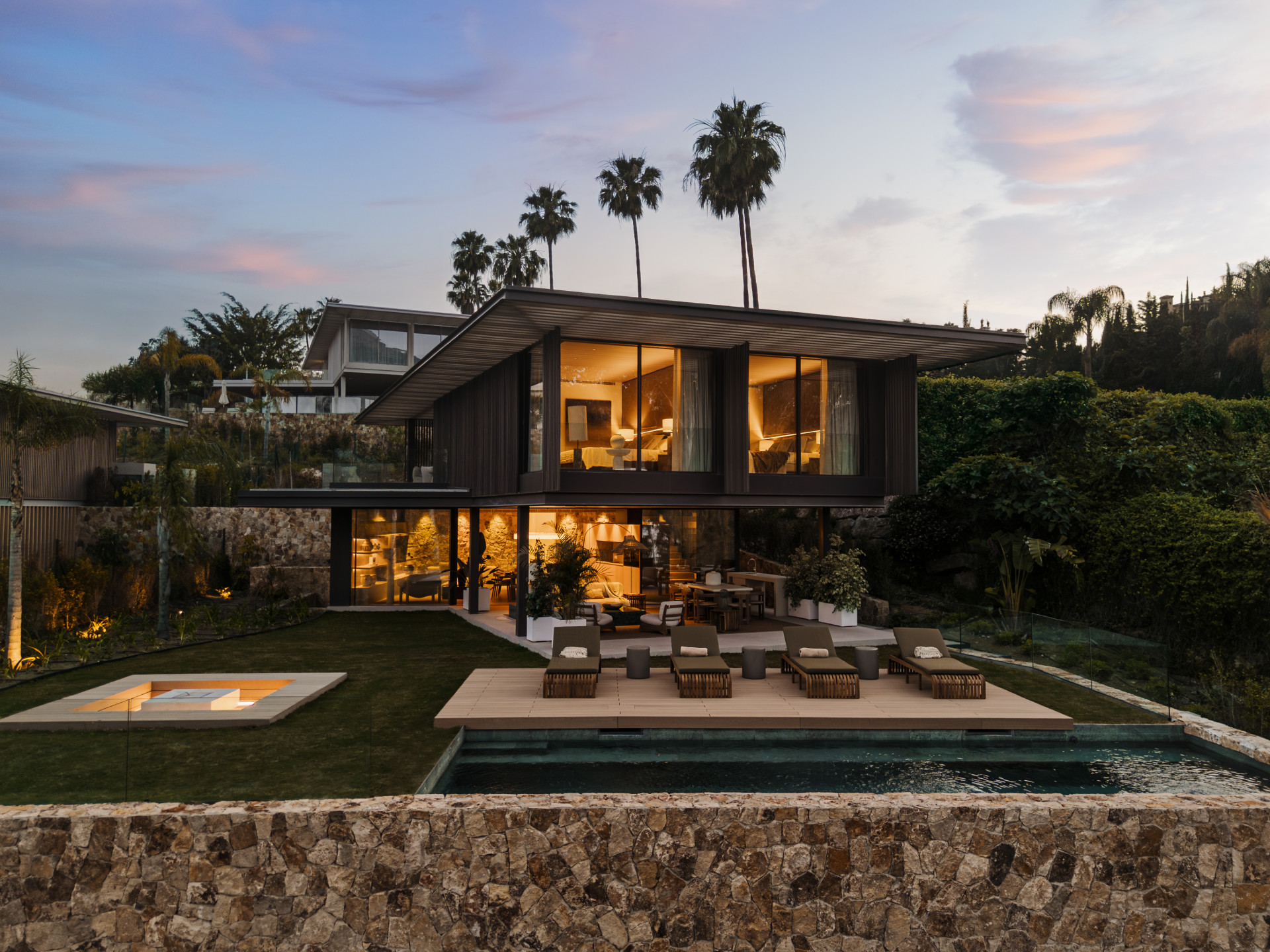 Image of Villa - 4 Bedrooms - 6 Bathrooms for Sale in Malaga-Marbella-Spain, Image 1