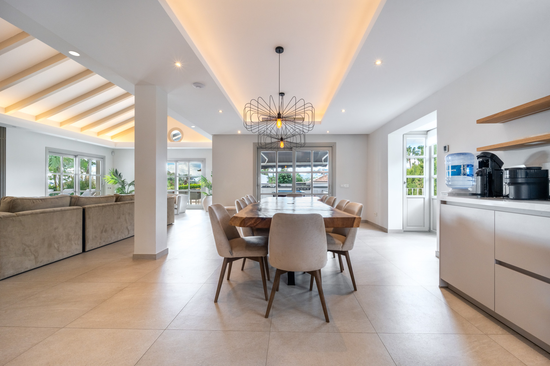 Image of Villa - 6 Bedrooms - 6 Bathrooms for Sale in Malaga-Marbella-Spain, Image 5