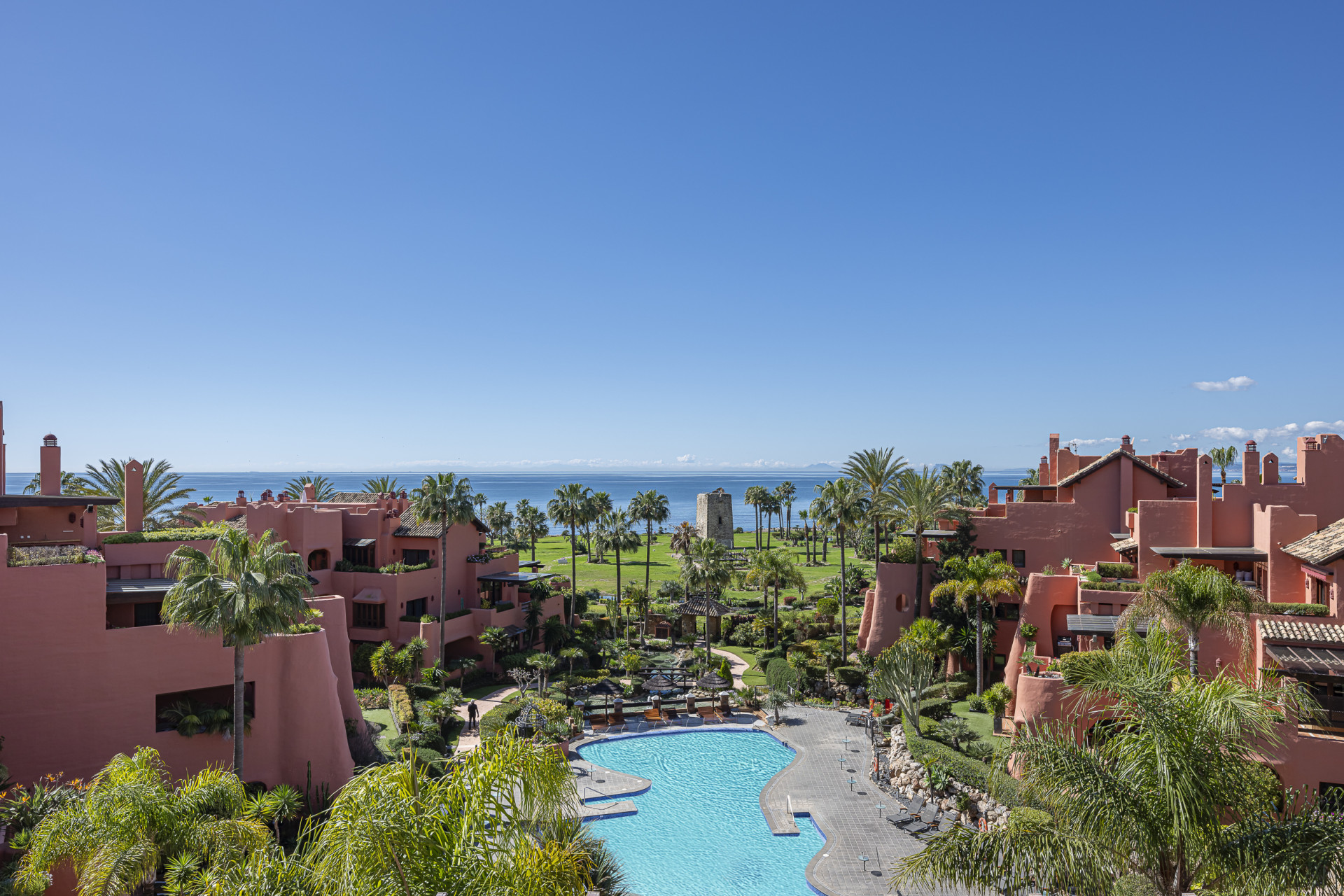  Image of Apartment - 3 Bedrooms - 4 Bathrooms for sale in Malaga-Estepona-Spain, Image 28