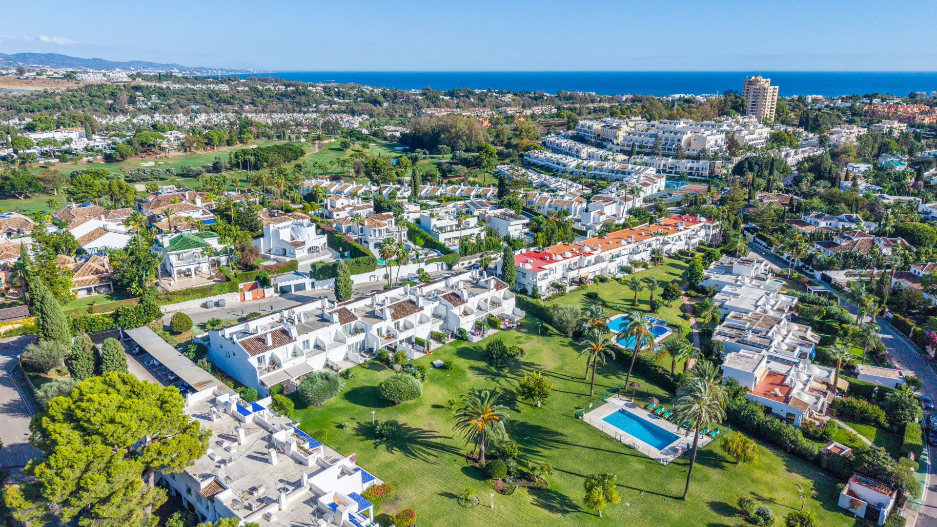  Image of Town House - 4 Bedrooms - 3 Bathrooms for sale in Malaga-Marbella-Spain, Image 28
