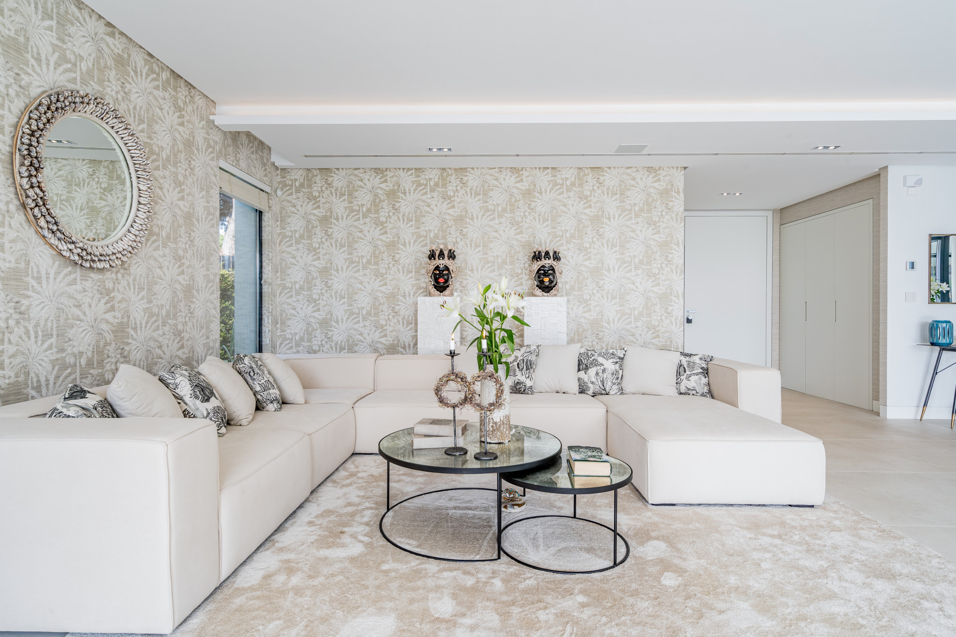  Image of Villa - 6 Bedrooms - 7 Bathrooms for sale in Malaga-Marbella-Spain, Image 11