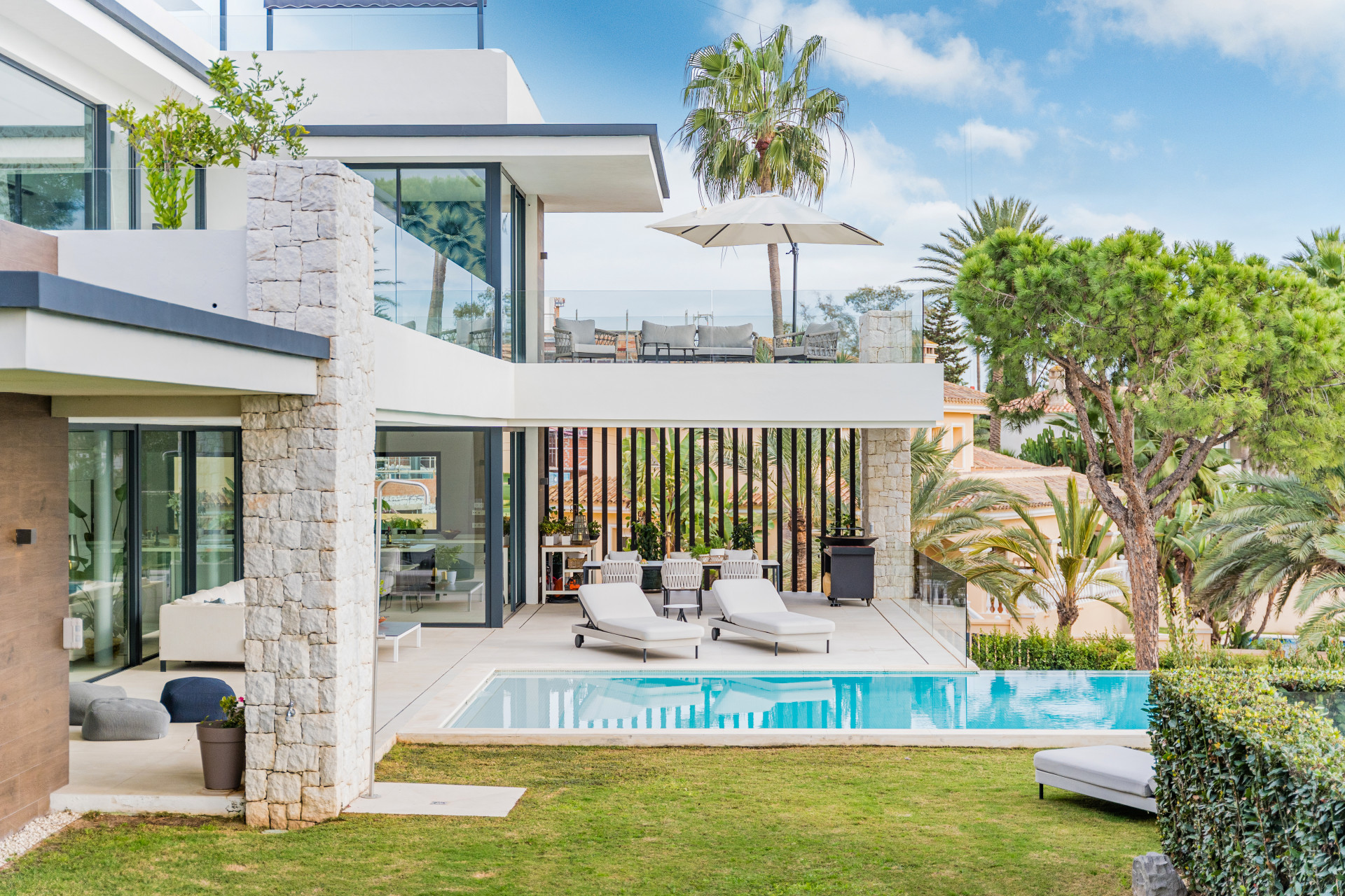 Image of Villa - 6 Bedrooms - 7 Bathrooms for Sale in Malaga-Marbella-Spain, Image 2
