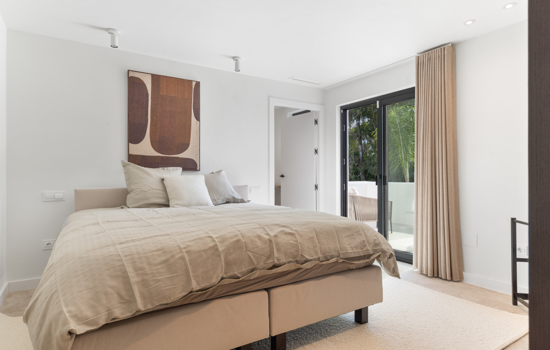  Image of Villa - 5 Bedrooms - 5 Bathrooms for sale in Malaga-Estepona-Spain, Image 30
