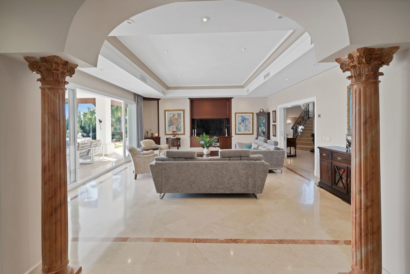  Image of Villa - 7 Bedrooms - 8 Bathrooms for sale in Malaga-Marbella-Spain, Image 10