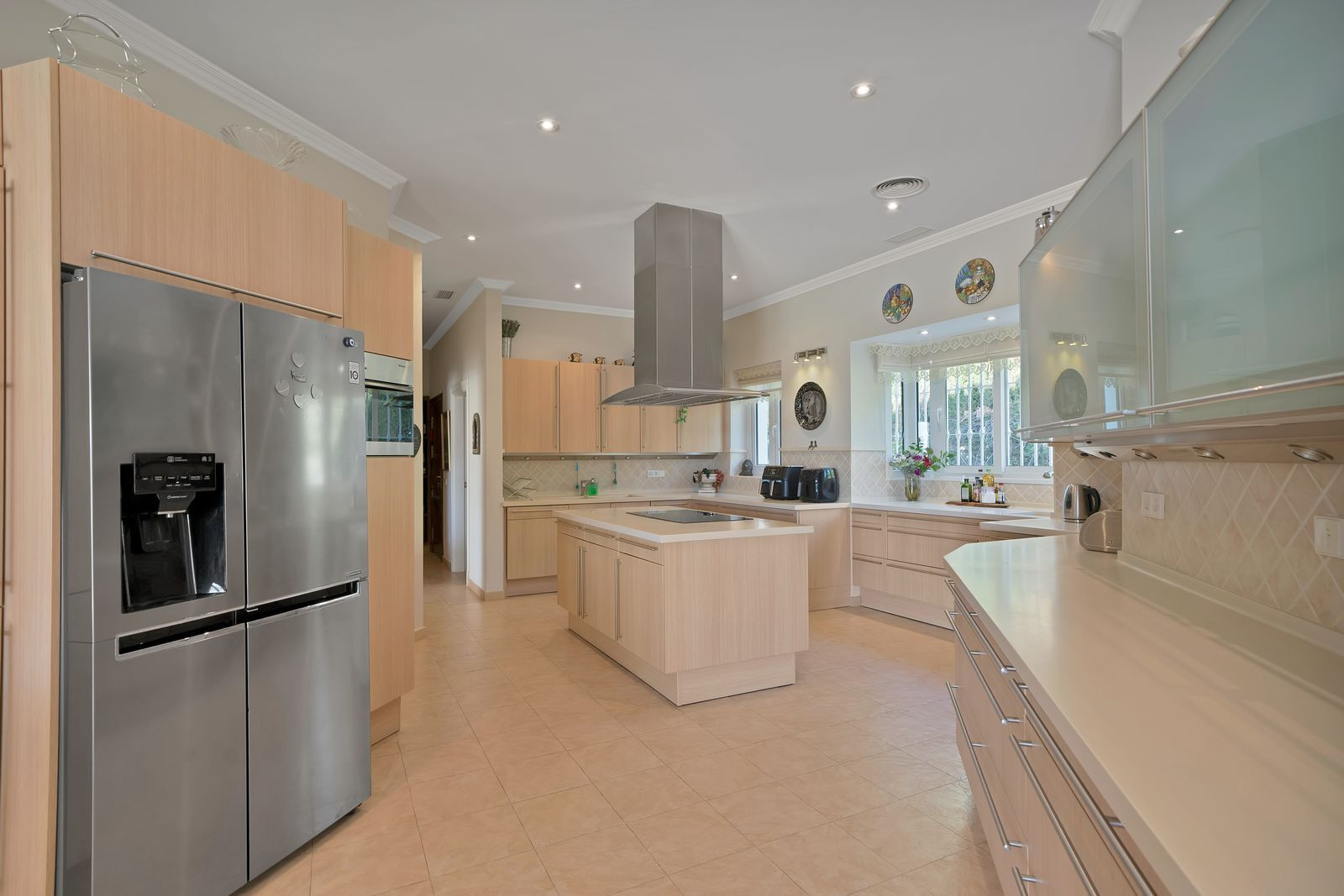  Image of Villa - 7 Bedrooms - 8 Bathrooms for sale in Malaga-Marbella-Spain, Image 18