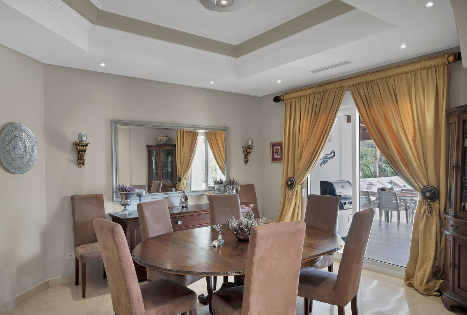  Image of Villa - 7 Bedrooms - 8 Bathrooms for sale in Malaga-Marbella-Spain, Image 19