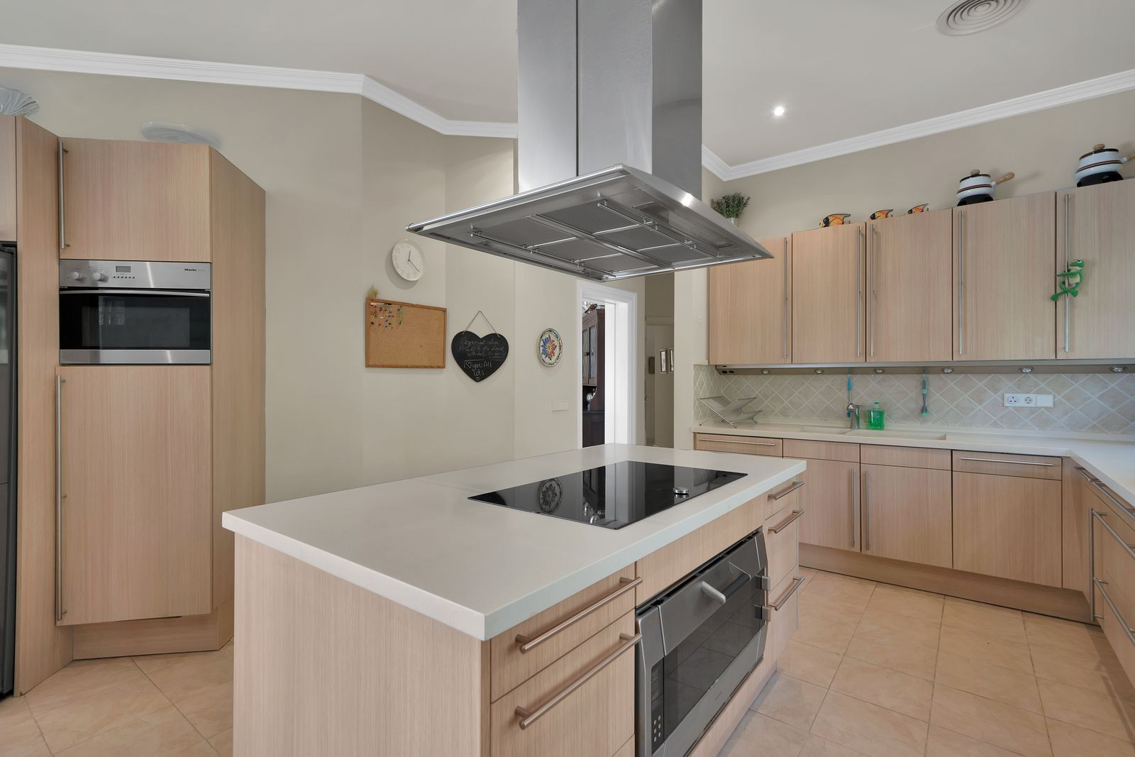  Image of Villa - 7 Bedrooms - 8 Bathrooms for sale in Malaga-Marbella-Spain, Image 16