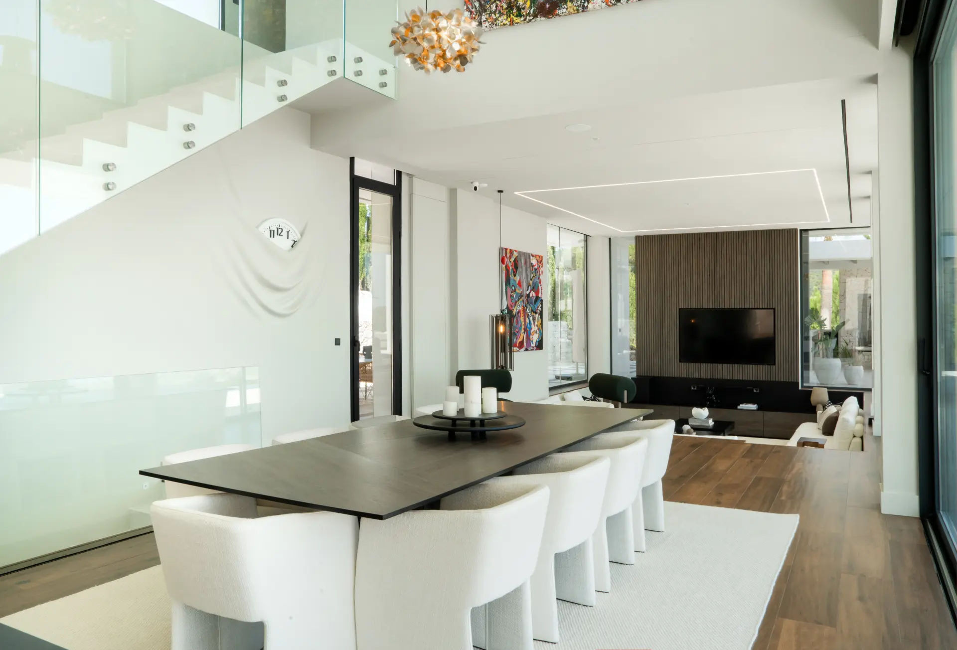 Image of Villa - 4 Bedrooms - 5 Bathrooms for Sale in Malaga-Benahavis-Spain, Image 5