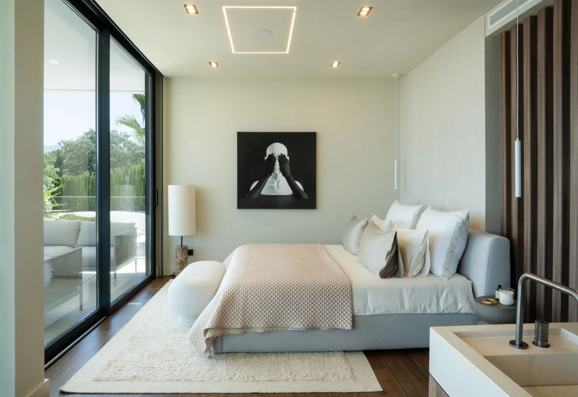  Image of Villa - 4 Bedrooms - 5 Bathrooms for sale in Malaga-Benahavis-Spain, Image 17