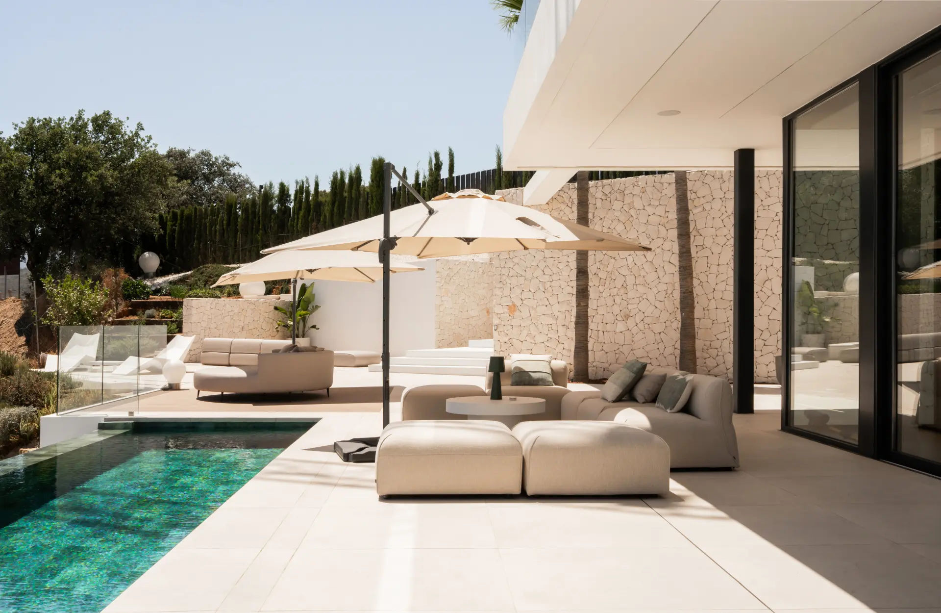  Image of Villa - 4 Bedrooms - 5 Bathrooms for sale in Malaga-Benahavis-Spain, Image 34