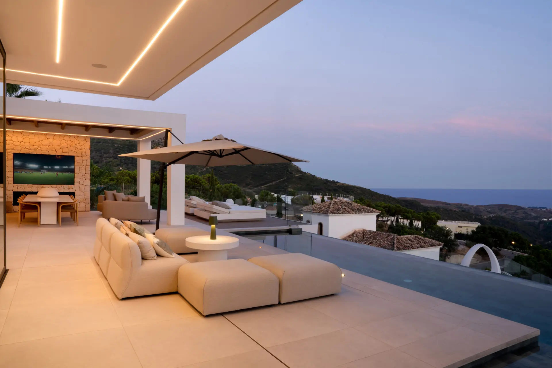  Image of Villa - 4 Bedrooms - 5 Bathrooms for sale in Malaga-Benahavis-Spain, Image 51