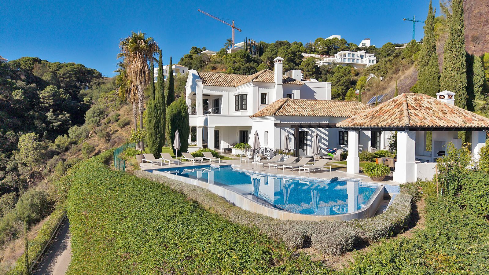 Image of Villa - 5 Bedrooms - 6 Bathrooms for Sale in Malaga-Benahavis-Spain, Image 2