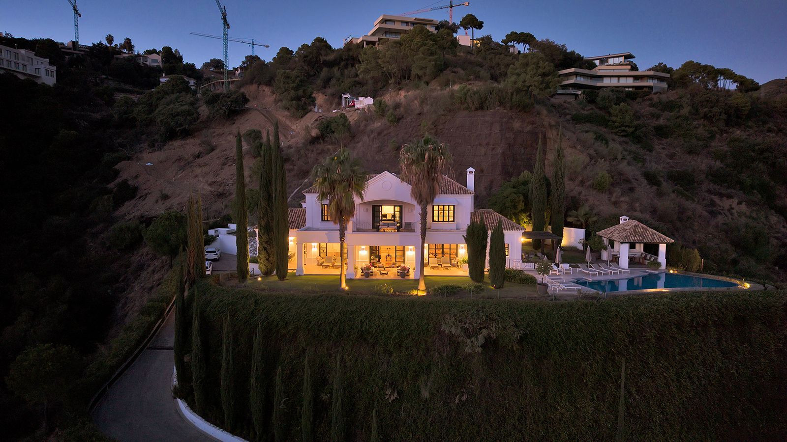  Image of Villa - 5 Bedrooms - 6 Bathrooms for sale in Malaga-Benahavis-Spain, Image 53