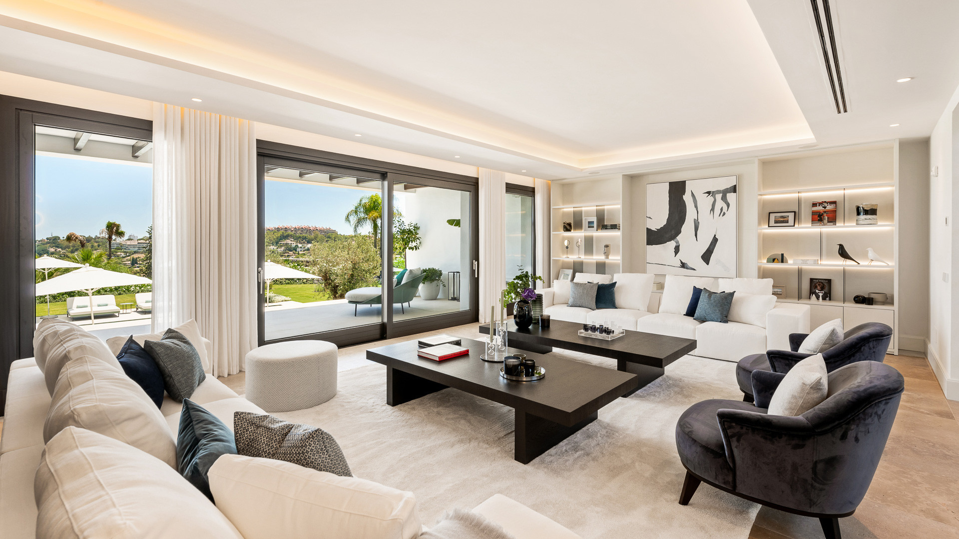  Image of Villa - 6 Bedrooms - 6 Bathrooms for sale in Malaga-Marbella-Spain, Image 17