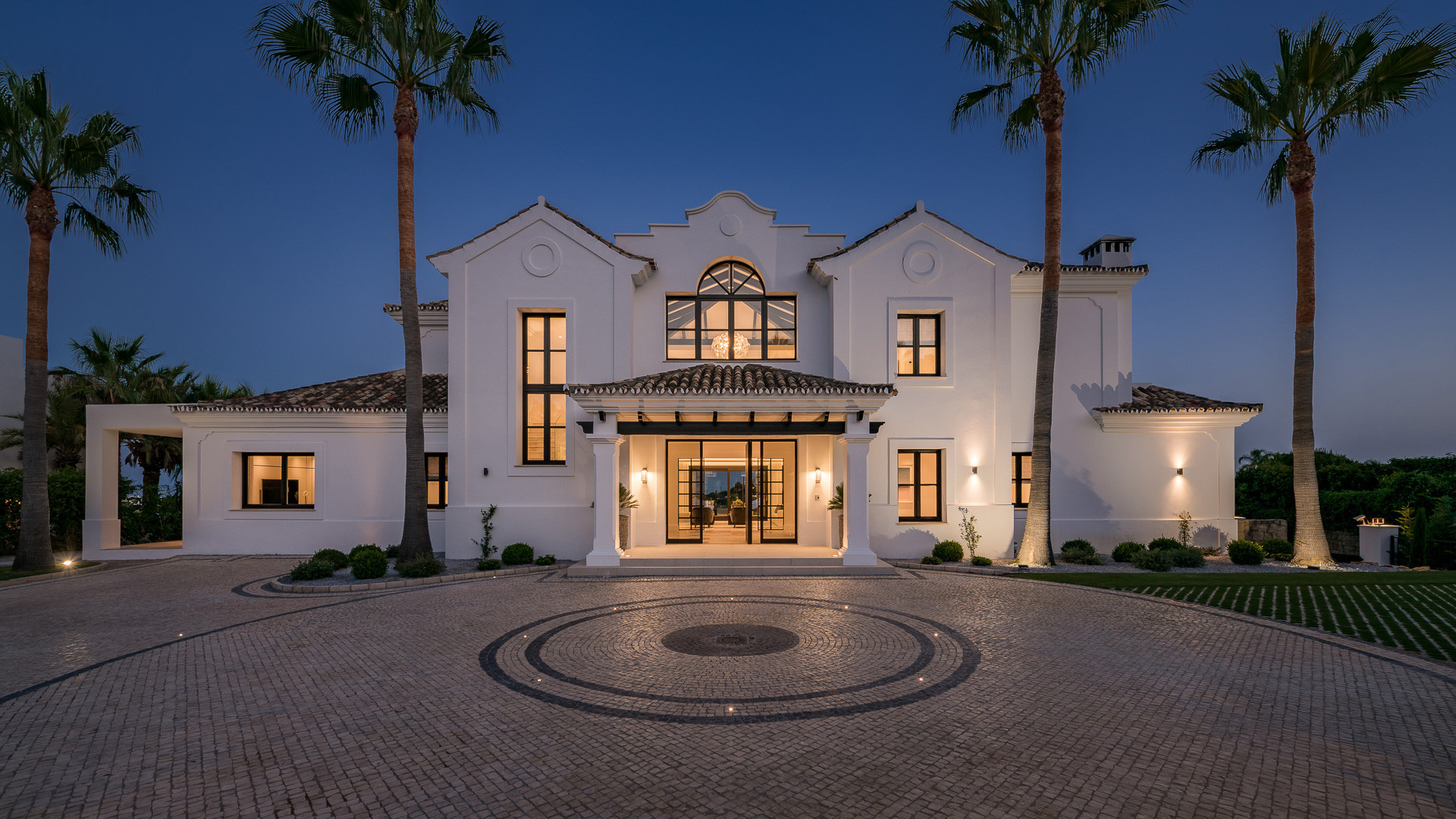  Image of Villa - 6 Bedrooms - 6 Bathrooms for sale in Malaga-Marbella-Spain, Image 42