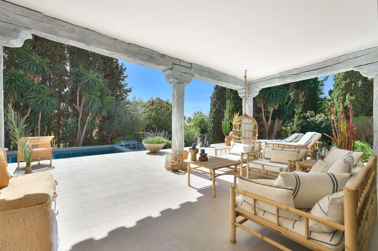 Image of Villa - 5 Bedrooms - 4 Bathrooms for Sale in Malaga-Marbella-Spain, Image 4