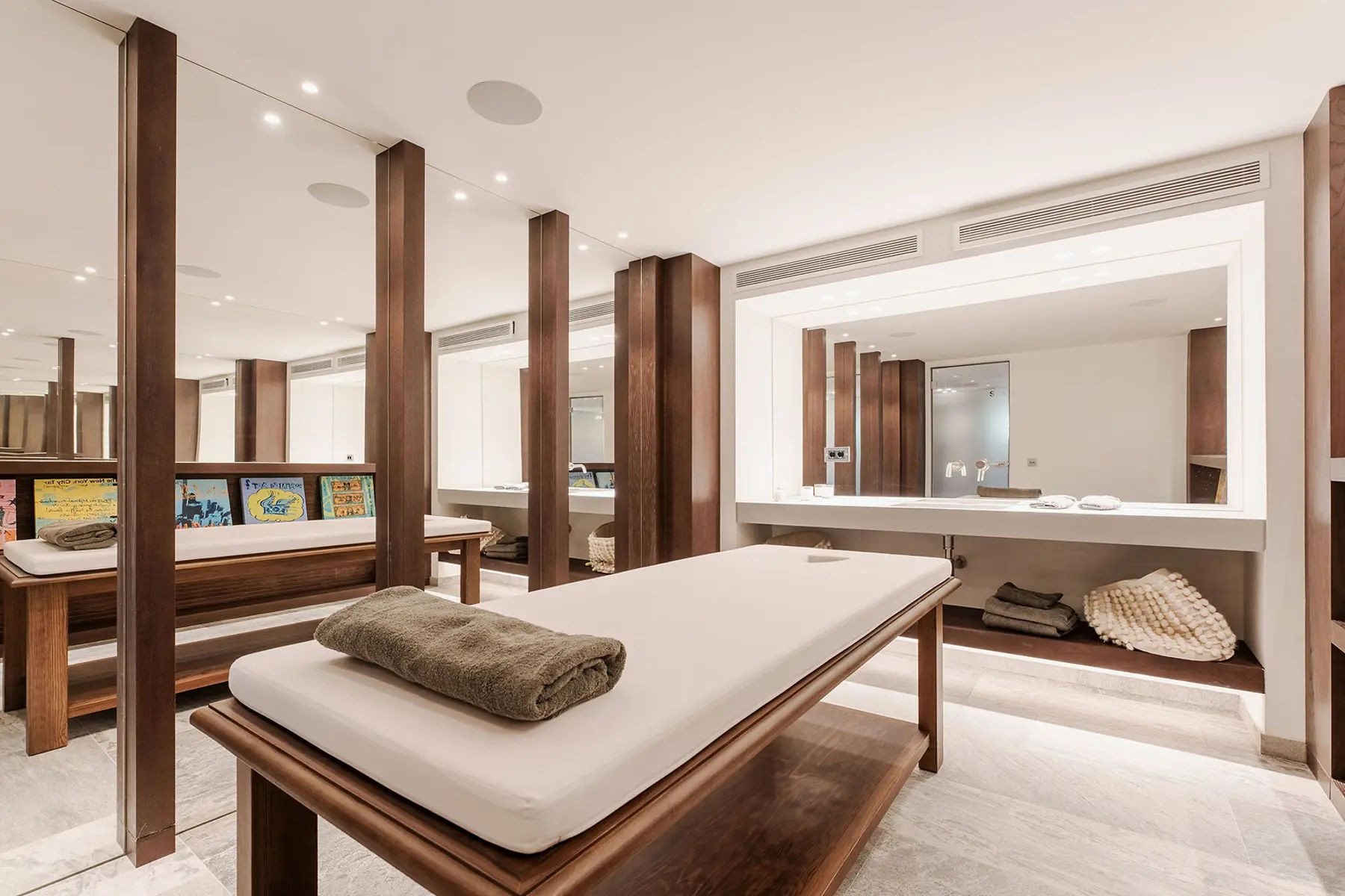  Image of Villa - 6 Bedrooms - 7 Bathrooms for sale in Malaga-Marbella-Spain, Image 30
